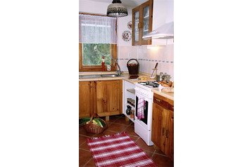 Slovaška Chata Štôla, Eksterier